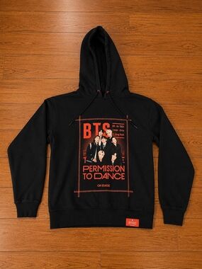 BTS Permission To Dance On Stage Hoodie Small Black K-Pop Tour Merch Army